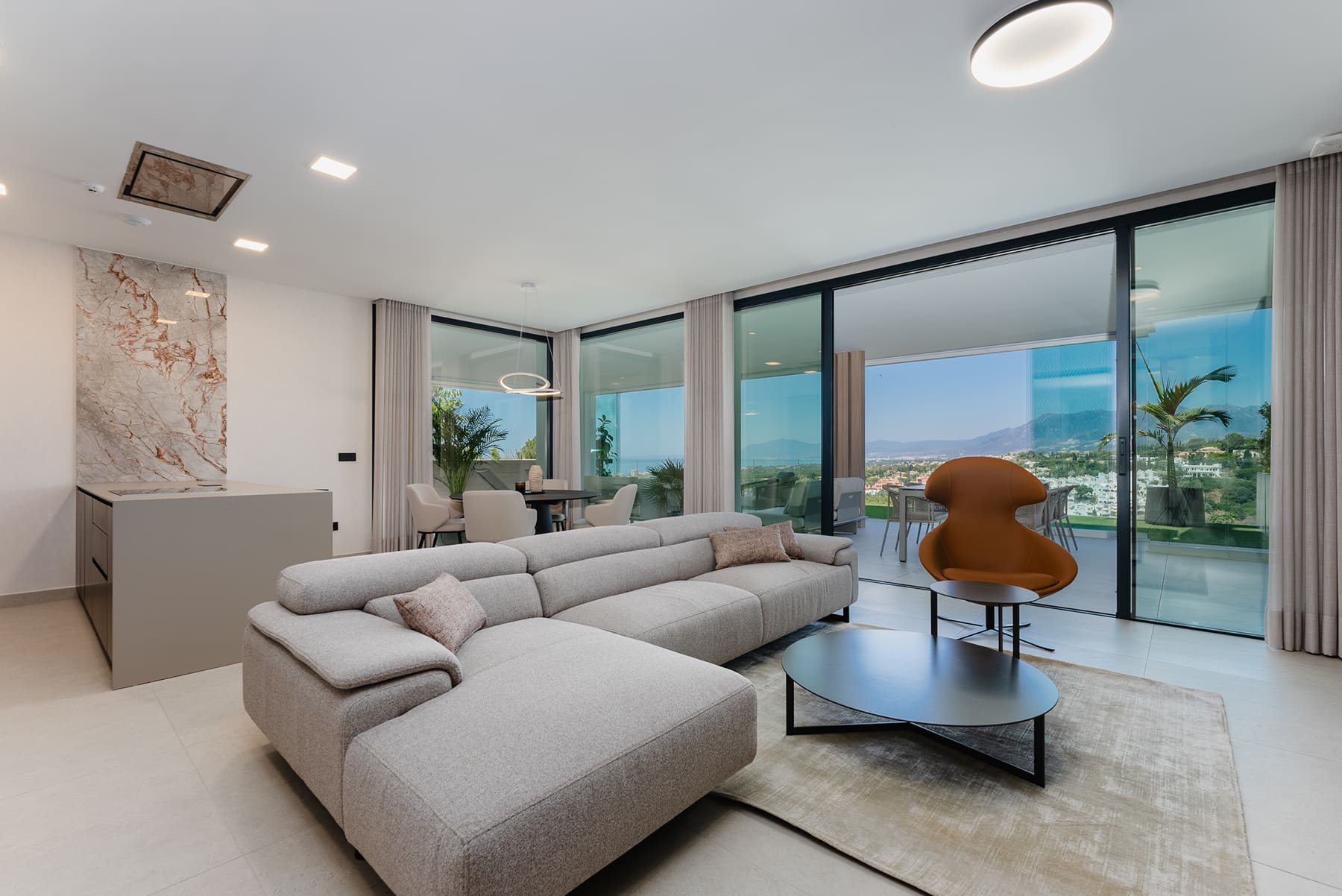 Apartment with private garden