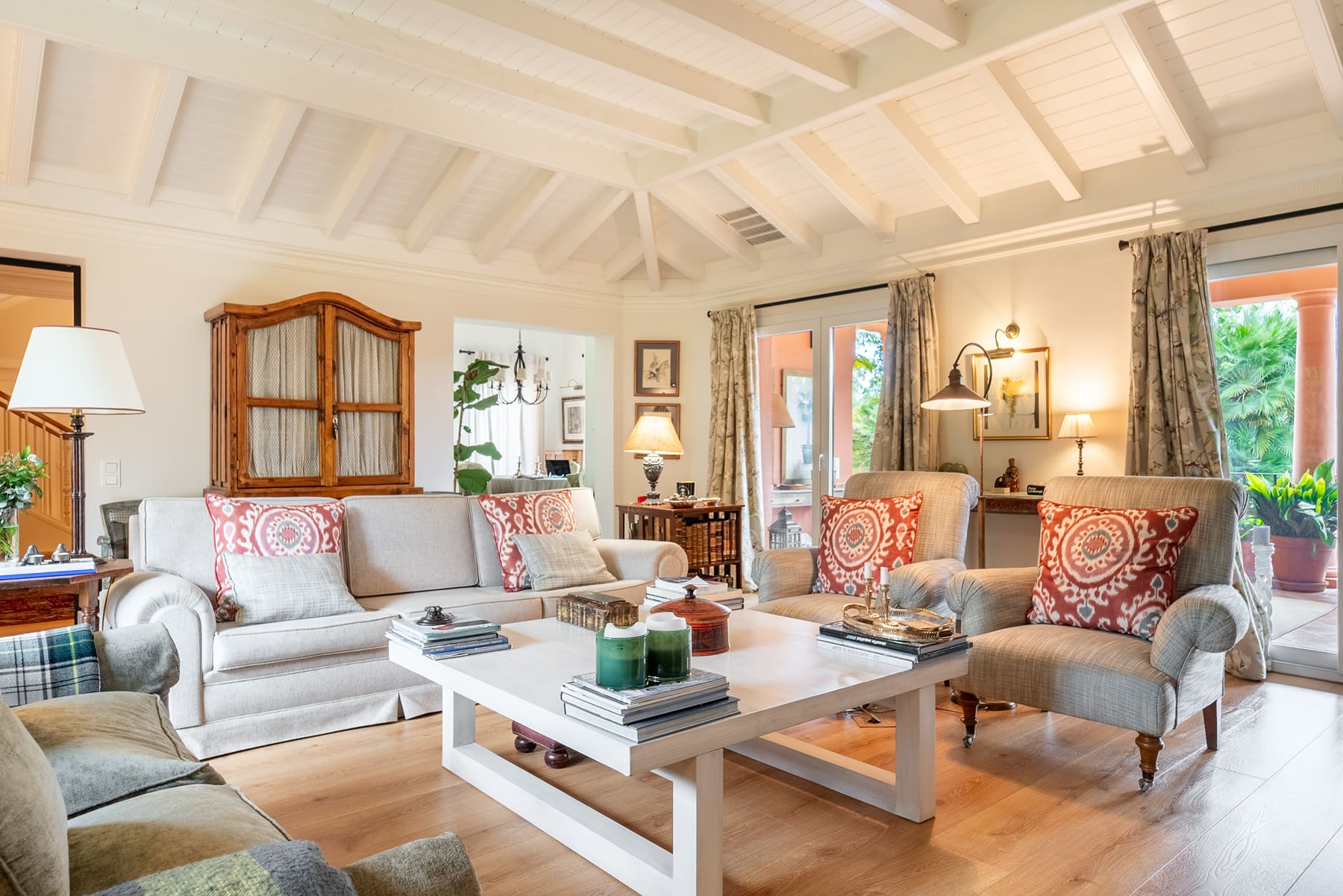 Charming Villa Golden Mile