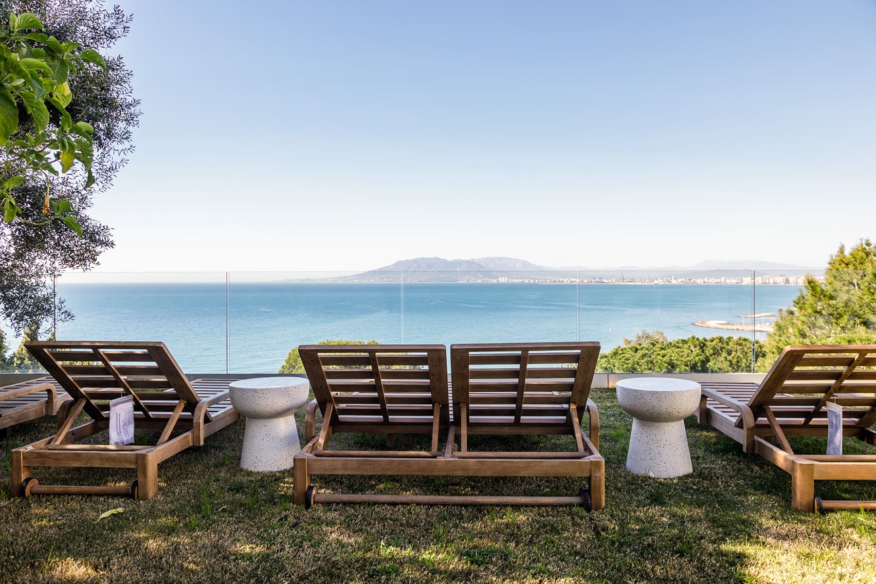 Villa with an endless horizon